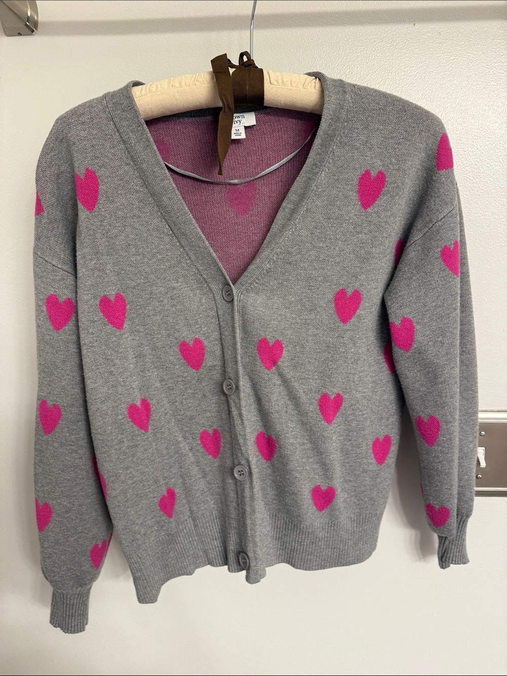 crown & ivy Gray Cardigan with Pink Heart Pattern